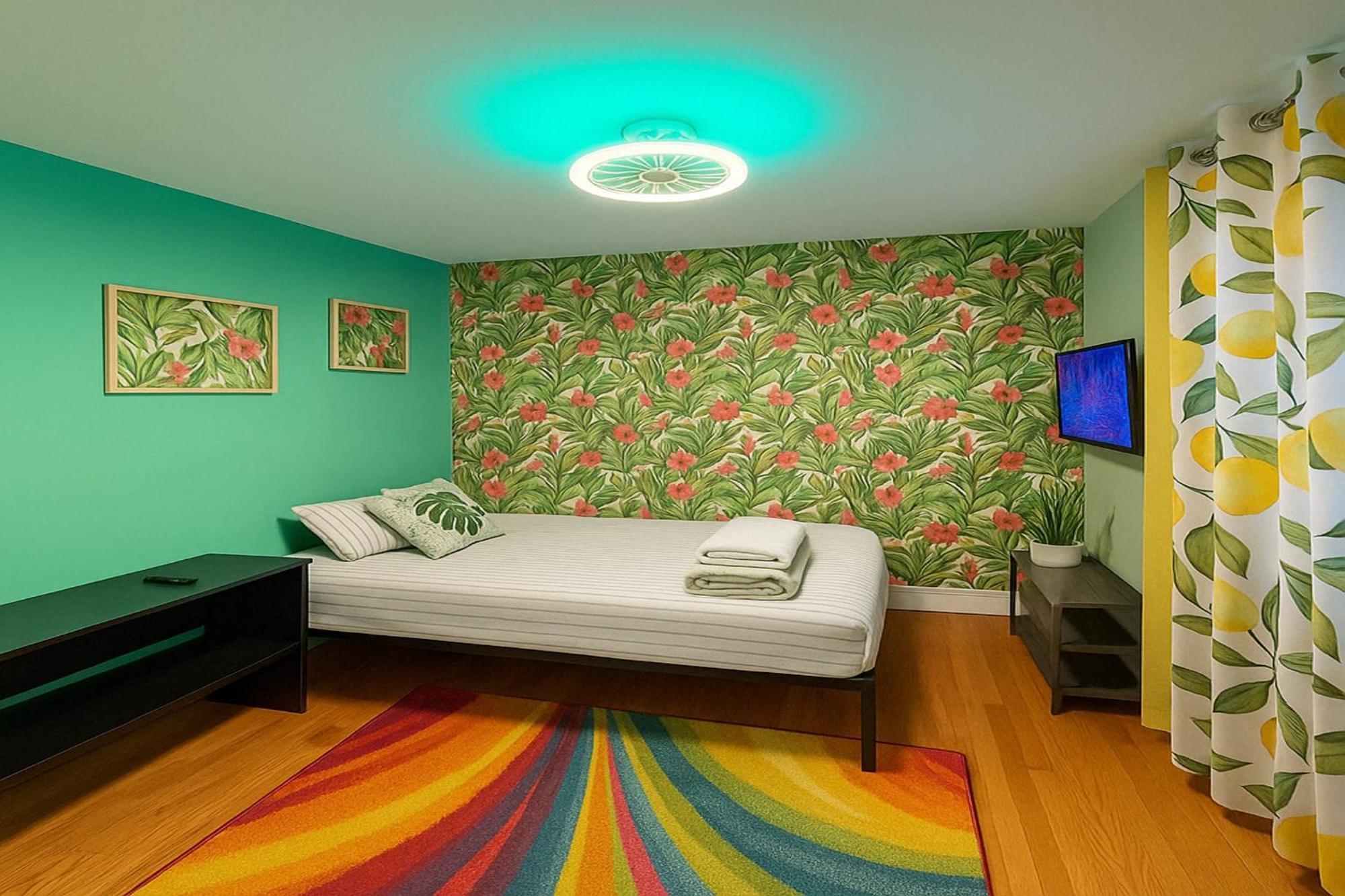 ניו יורק Tropical Comfort Room In Harlem Cozy Stay With Snacks & Style מראה חיצוני תמונה